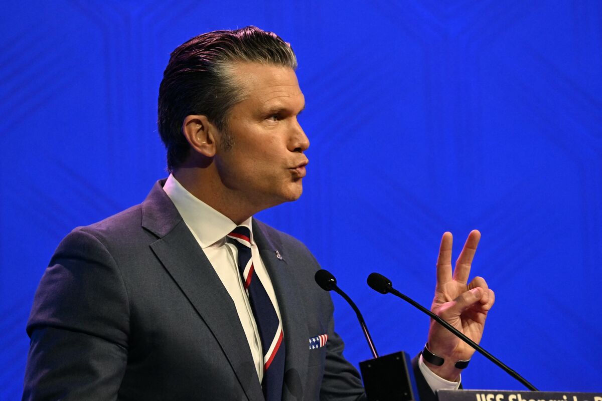 Hegseth Hails US Allies in Asia, Hits Out at European Nations – Bloomberg.com