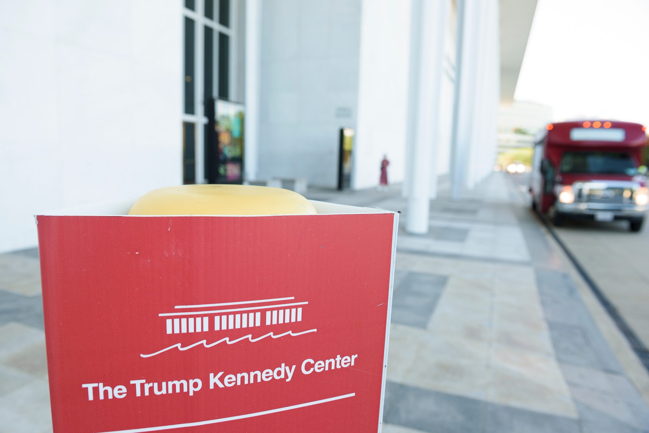 Trump vents about judge who blocked Kennedy Center changes – Politico
