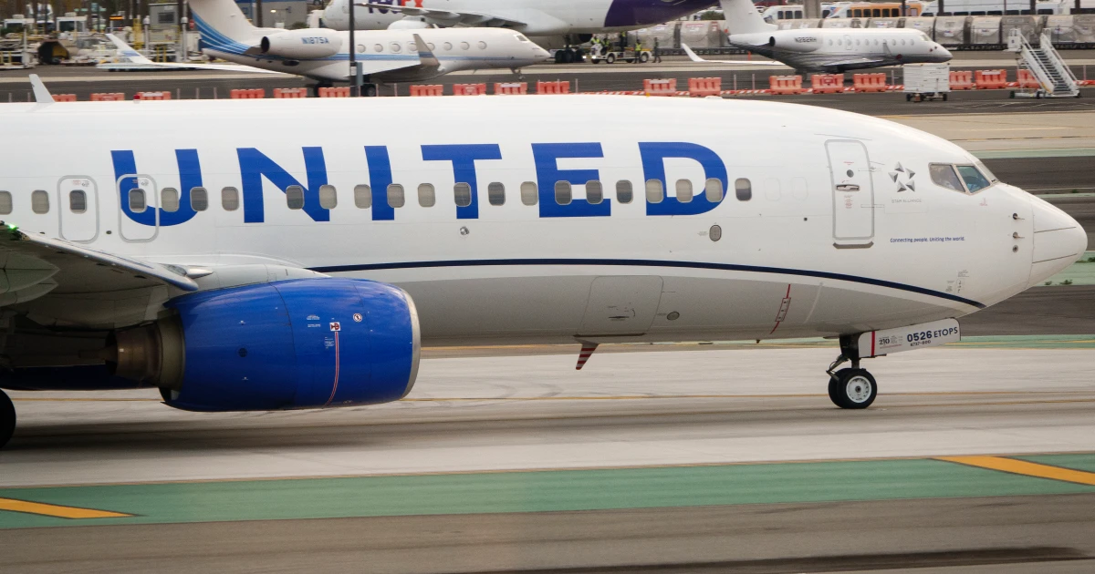 United Airlines plane diverted and ‘unruly passenger’ detained after in-flight incident – NBC News