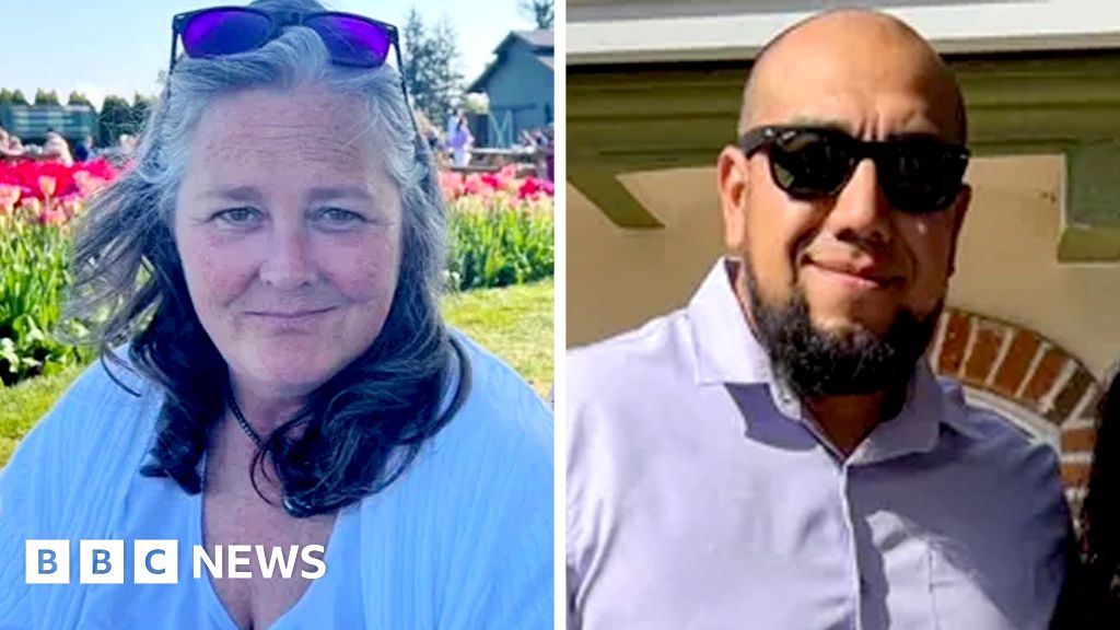 Seattle pays tribute to festival shooting victims – BBC