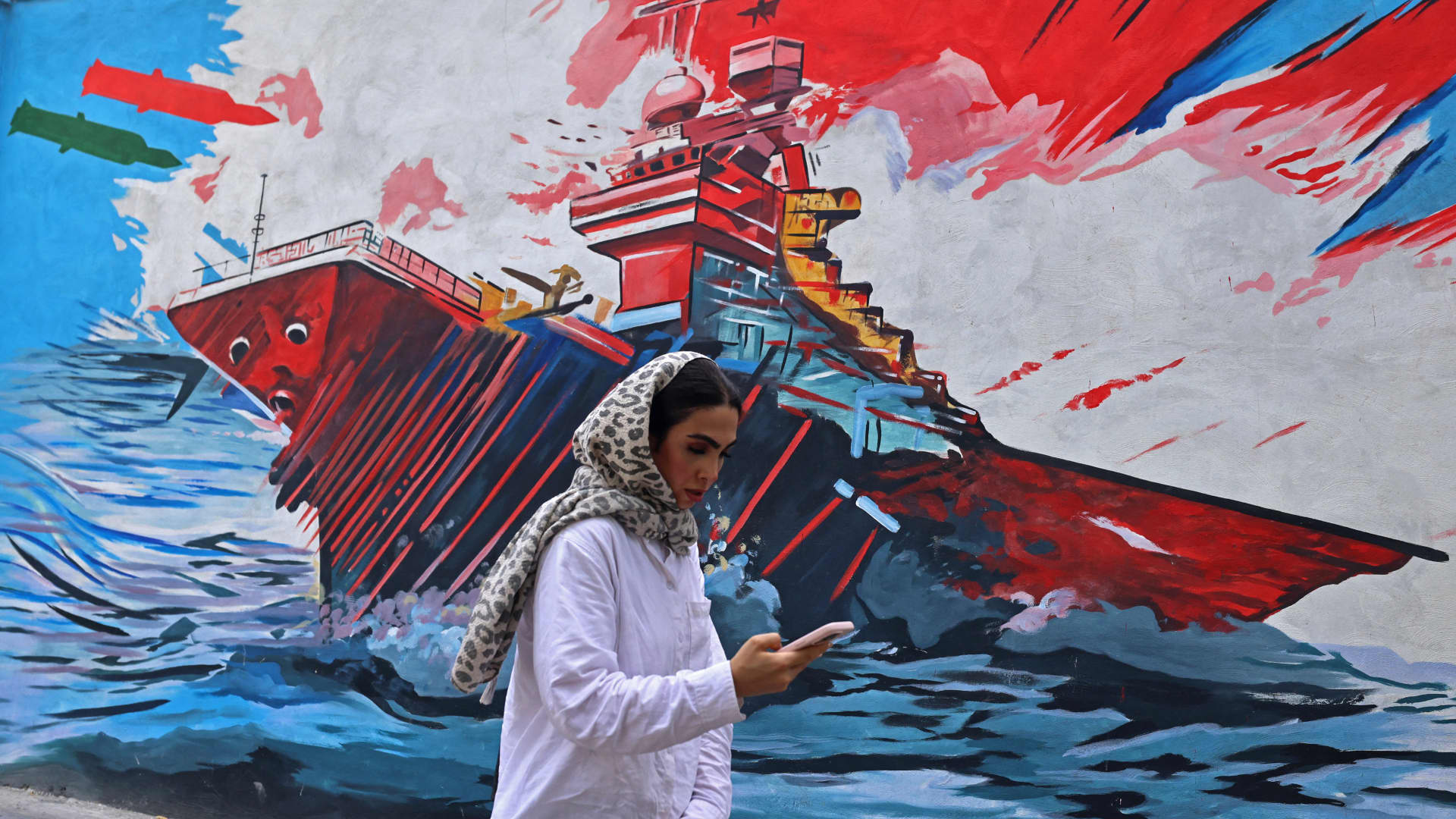 Iran targets strategic U.S. assets in Kuwait, Bahrain after Egypt drone attack – CNBC