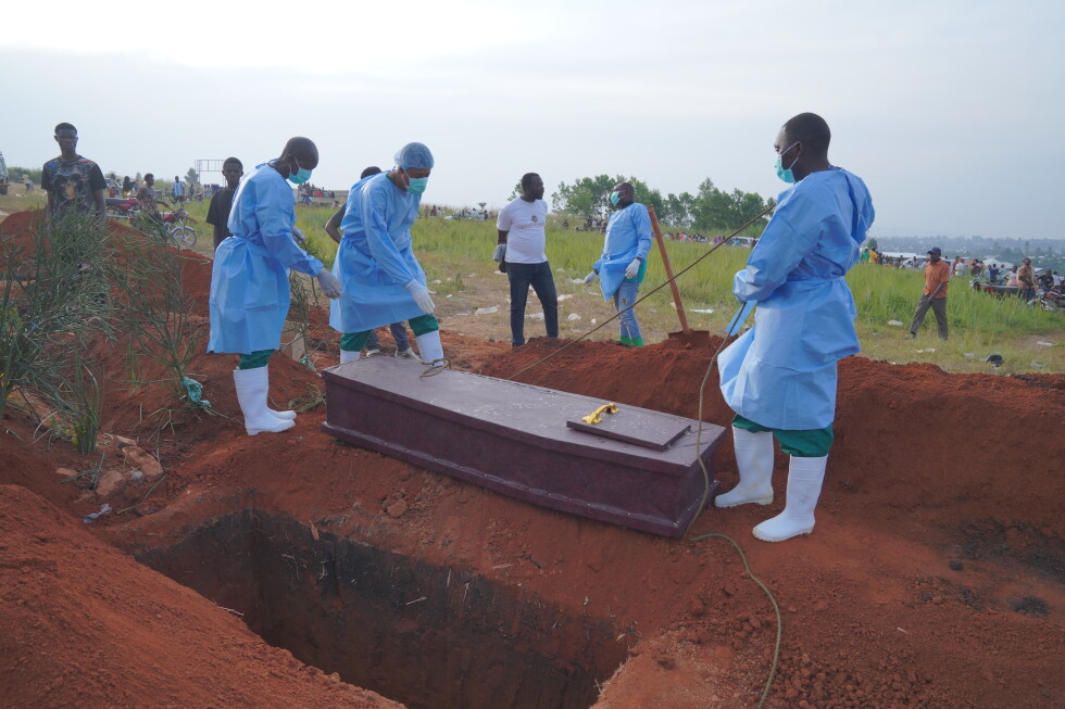 Congo authorities report more than 6,000 confirmed Ebola cases and nearly 3,000 deaths – AP News