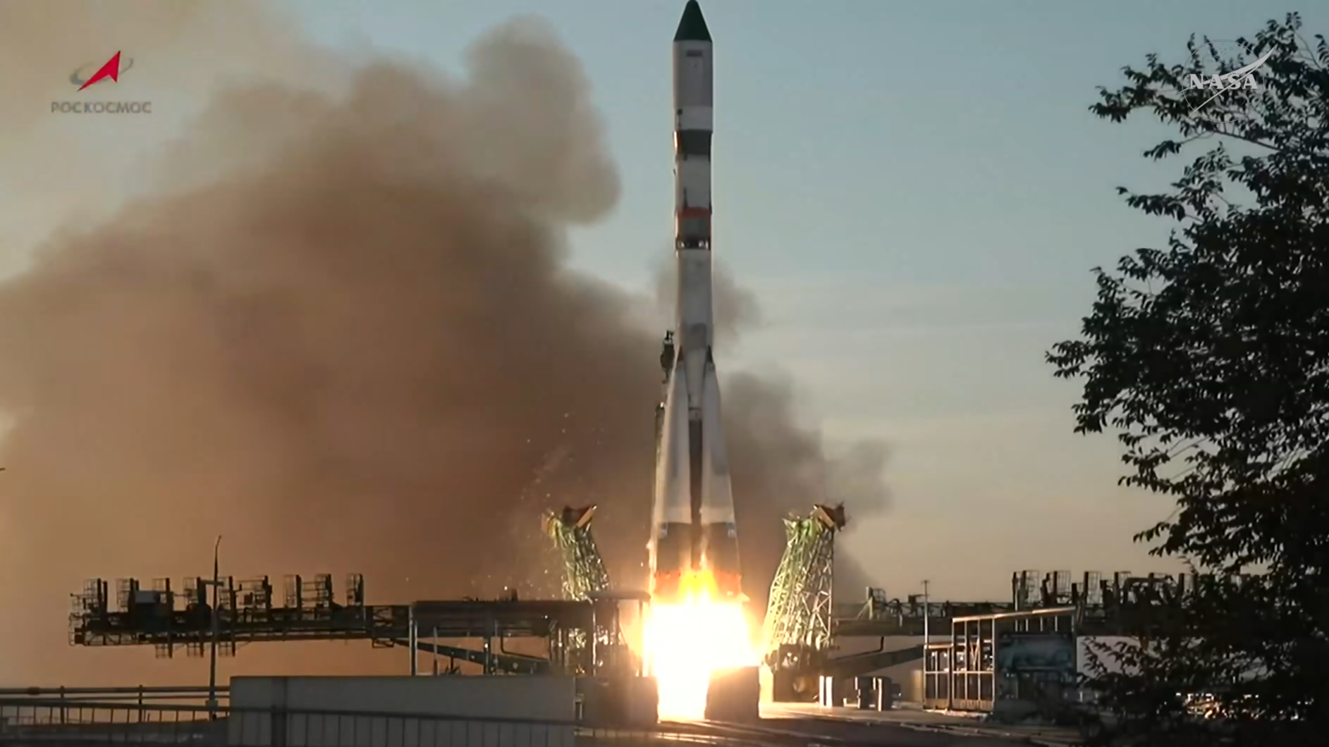 Russia launches Progress 96 with 3 tons of cargo to the space station (video) – Space