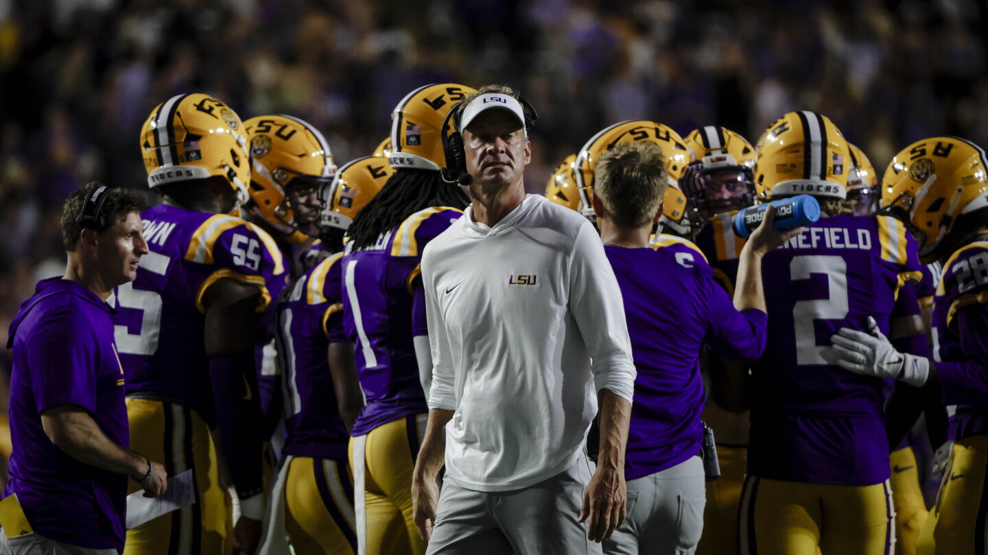 Lane Kiffin returns to Ole Miss, and draws a very profane chant – NBC Sports