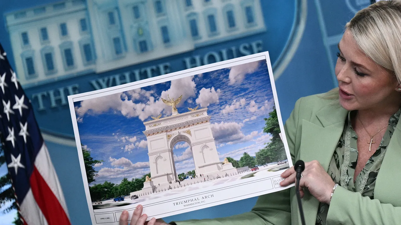 Trump’s proposed Washington arch to become sniper, drone facility – Axios