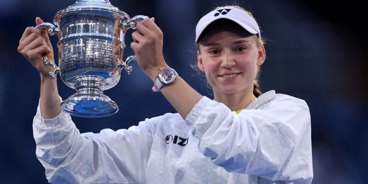 Elena Rybakina turned down 15 colleges to keep playing tennis. Now she’s no. 1 in the world – Fortune