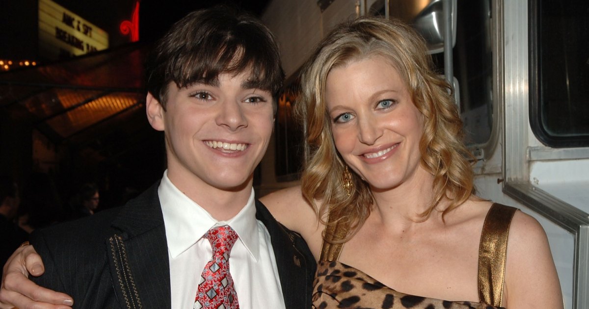 Breaking Bad’s Anna Gunn Pays Tribute to TV Son RJ Mitte After His Death: ‘In My Heart Forever’