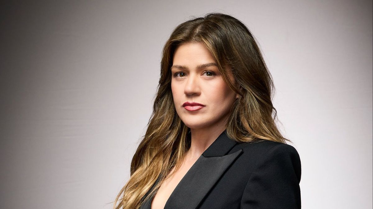 Brooklyn store’s hilarious answer to Kelly Clarkson’s real life ‘Pretty Woman’ moment