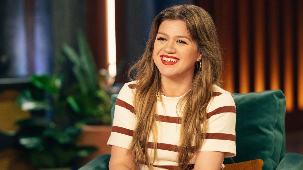 Store at the centre of Kelly Clarkson’s real life ‘Pretty Woman’ moment issues a statement
